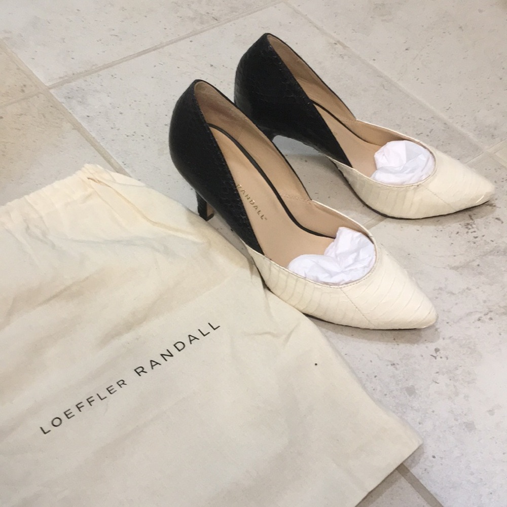 Loeffler Randall pumps